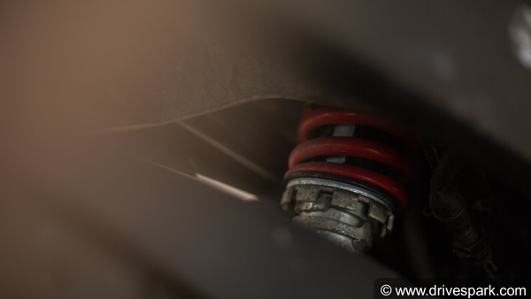 புதிய ஹோண்டா எக்ஸ் பிளேடு பைக்கின் டெஸ்ட் டிரைவ் ரிப்போர்ட்!