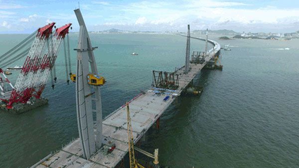 உலகின் நீளமான கடல் பாலம் சீனாவில் திறப்பு: சுவாரஸ்யத் தகவல்கள்!