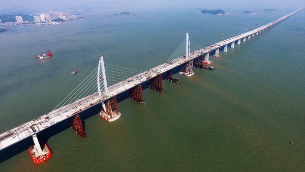 உலகின் நீளமான கடல் பாலம் சீனாவில் திறப்பு: சுவாரஸ்யத் தகவல்கள்!