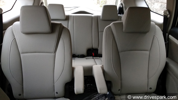 புதிய மஹிந்திரா மராஸ்ஸோ காரின் டெஸ்ட் டிரைவ் ரிப்போர்ட்!