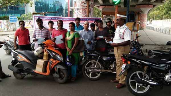 ஹெல்மெட் அணியவில்லை, அதிவேகம்.. 'சைக்கிளில்' பயணித்த தொழிலாளிக்கு 2,000 அபராதம் விதித்த போலீசார்!