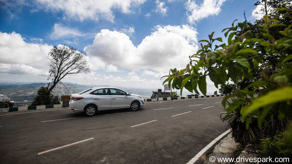  டொயோட்டா யாரீஸ் சிவிடி வேரியன்ட் - டெஸ்ட் டிரைவ் ரிப்போர்ட்…