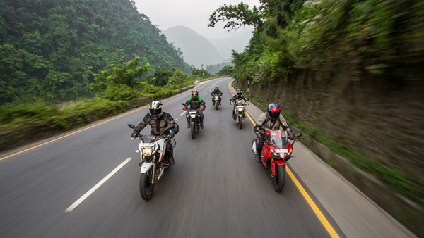 சவாலான நேபாள சாலைகளை கலக்கிய டிவிஎஸ் அப்பாச்சி பைக்குகள்!