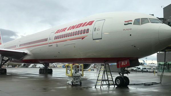 குடிபோதையில் விமானத்தை ஓட்ட முயன்ற பைலட், அதிகாரிகள் சுதாரித்தால் பெரும் விபத்து தவிர்ப்பு..!