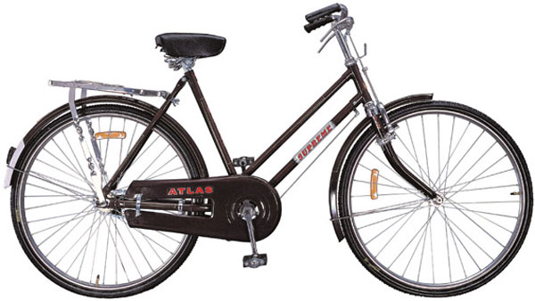 பெட்ரோல் விலை உயர்வு.. மோடியை கிண்டல் அடிக்க மருமகனுக்கு வித்தியாசமான சீதனம் வழங்கிய மாமனார்..