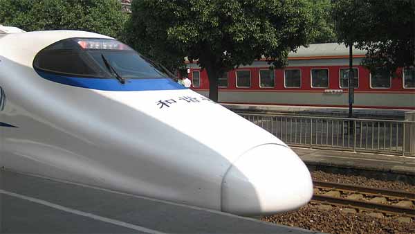 தமிழகத்திற்கு வருகிறது அதிவேக புல்லட் ரயில்... 7 மணி நேர பயணம் வெறும் 2 மணி நேரமாக குறைகிறது...