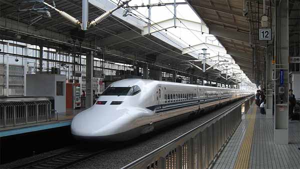 தமிழகத்திற்கு வருகிறது அதிவேக புல்லட் ரயில்... 7 மணி நேர பயணம் வெறும் 2 மணி நேரமாக குறைகிறது...