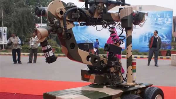 மாருதி 800 கார் இன்ஜினுடன் இந்திய ராணுவத்திற்கு நவீன பைக்.. படிப்பை பாதியில் கைவிட்டு சாதித்த இளைஞர்