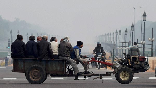 லோடு ஆட்டோவில் பயணித்து விபத்தில் சிக்கியவர்களுக்கு நஷ்ட ஈடு இல்லை…! 7 ஆண்டுகளுக்கு பின் வந்த தீர்ப்பு