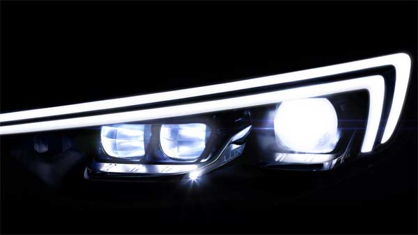 உங்கள் காசுக்கு வேட்டு வைக்கும் “ஹெட்லைட் எமன்”; போலீஸ் கிட்ட மாட்டுனா அவ்வளவு தான்..!