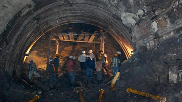 காஷ்மீரில் அமையும் உலகின் உயரமான ரயில் பாதை: சீன அத்துமீறல்களுக்கு முற்றுப்புள்ளி?