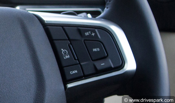  புதிய லேண்ட்ரோவர் டிஸ்கவரி ஸ்போர்ட் பெட்ரோல் மாடல் டெஸ்ட் டிரைவ் ரிப்போர்ட்!