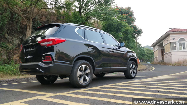 கிராஷ் டெஸ்ட்டில் 5 ஸ்டார் ரேட்டிங் பெற்ற மாடல் மஹிந்திரா அல்டுராஸ் ஜி4!