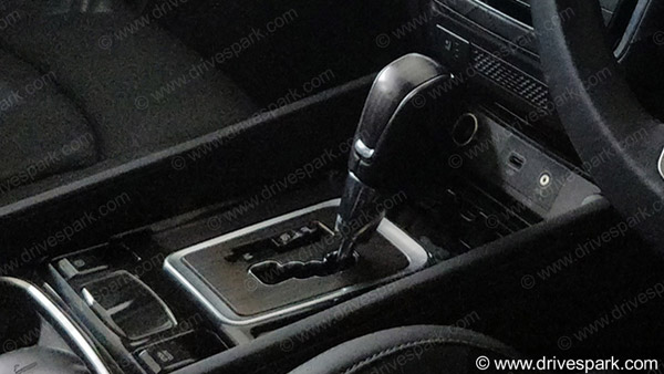 மஹிந்திரா அல்டூராஸ் எஸ்யூவியின் எக்ஸ்க்ளூசிவ் ஸ்பை படங்கள்!