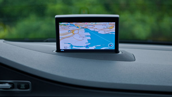 ஜிபிஎஸ்தான் இதை செய்யும்படி கூறியது... பேராபத்தில் சிக்கி கொண்ட பெண் வெளியிட்ட பகீர் தகவல்...