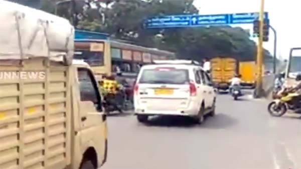 என்ன தவறு செய்தார் என் கட்சிக்காரர்? விபத்தை ஏற்படுத்திய சிறுவனுக்கு வினோத தண்டனை வழங்கிய நீதிமன்றம்..