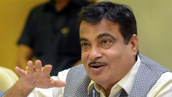 டோல்கேட்களை மூடி விட மத்திய அரசு திடீர் முடிவு... மோடியின் கரிசணத்திற்கு காரணம் இதுதான்...