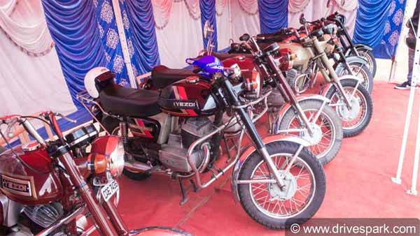 ஜாவாவை தொடர்ந்து யெஸ்டி பைக்குகளை களமிறக்கும் மஹிந்திரா!