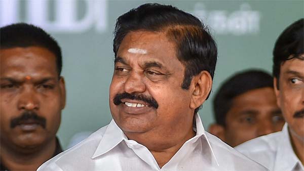 இப்படி ஒரு சிக்கலில் தமிழக அரசு எங்களை சிக்க வைத்து விட்டதே... அதிர்ச்சியில் அம்மா ஸ்கூட்டர் திட்ட பயனாளிகள்...