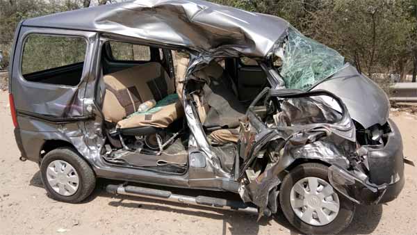 குடிபோதையில் கார் ஓட்டி 2 அப்பாவிகளின் உயிரை பறித்த பெண் வக்கீலுக்கு இது மட்டும்தான் தண்டனை... குடிபோதையில் கார் ஓட்டி 2 அப்பாவிகளின் உயிரை பறித்த பெண் வக்கீலுக்கு இது மட்டும்தான் தண்டனை...