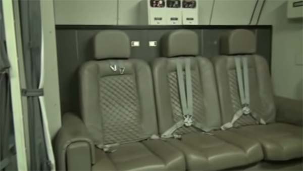 அமெரிக்க அதிபரை நிழல்போல பின்தொடரும் 'டூம்ஸ்டே' விமானத்தின் ரகசியங்கள்!