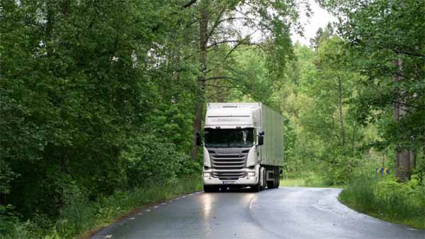 கொள்ளையர்களை பிடிக்க சினிமாவை விஞ்சும் 'அன்டர் கவர் ஆபரேஷன்'.. பெங்களூருவை கலக்கும் தமிழக ஐபிஎஸ்