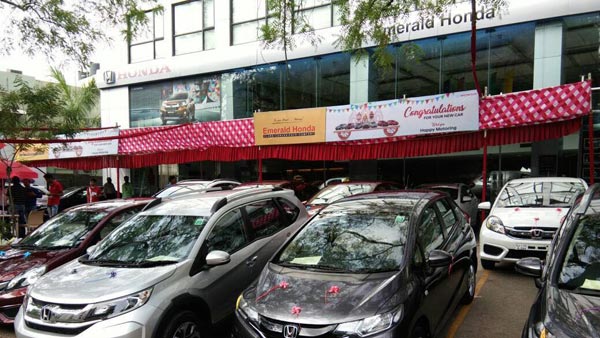 வாடிக்கையாளர்களின் 60 லட்ச ரூபாயை சுருட்டிய ஹோண்டா ஷோரூம் ஊழியர்... நம்ப வைத்து கழுத்தறுத்தார்...