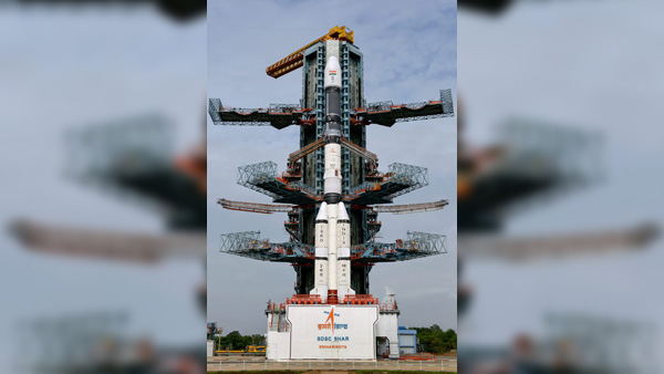 இஸ்ரோவின் ஜி-சாட் 7ஏ செயற்கைகோளால் நறநறப்பில் சீனா, பாகிஸ்தான் நாடுகள்... ஏன் தெரியுமா?