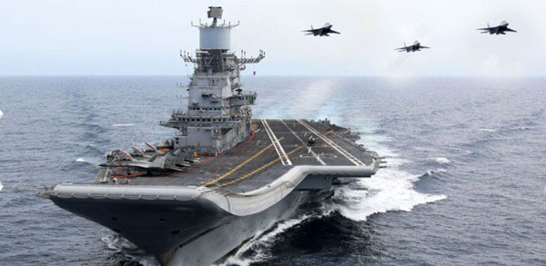 3-வது விமானம் தாங்கி போர்க்கப்பலை களமிறக்க இந்தியா முடிவு... பங்காளிகளுக்கு புது ஆப்பு!