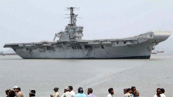 3-வது விமானம் தாங்கி போர்க்கப்பலை களமிறக்க இந்தியா முடிவு... பங்காளிகளுக்கு புது ஆப்பு!