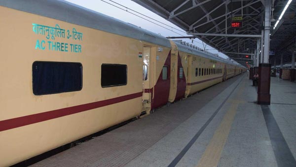 250 கிமீ வேகத்தில் செல்லும் திறன் வாய்ந்த ரயில் பெட்டிகளை தயாரிக்க திட்டம்!