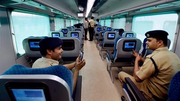 250 கிமீ வேகத்தில் செல்லும் திறன் வாய்ந்த ரயில் பெட்டிகளை தயாரிக்க திட்டம்!