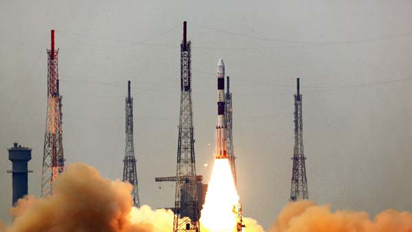 உலக வல்லரசுகளுக்கு போட்டியாக விண்வெளிக்கு மனிதர்களை அனுப்பும் இந்தியா.. ஒரு தமிழரால் சாத்தியமாகிறது