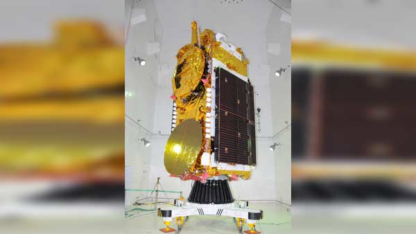 மூலை முடுக்கெல்லாம் அதிவேக இணைய வசதி... இஸ்ரோவின் புதிய அஸ்திரம்!