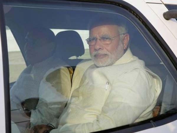 ஜெர்மன் காரை பயன்படுத்தும் மோடியின் இந்த திடீர் உத்தரவால் வெளிநாட்டு வாகன நிறுவனங்கள் கலக்கம்...