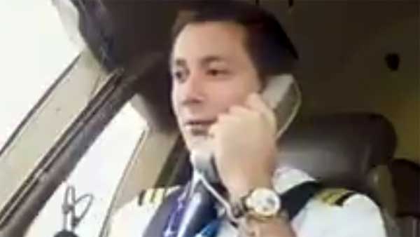 விமானத்தில் பயணித்த அனைவரையும் கண்ணீர் சிந்த வைத்த பைலட்... காரணம் தெரிந்தால் நெகிழ்ந்து போவீர்கள்