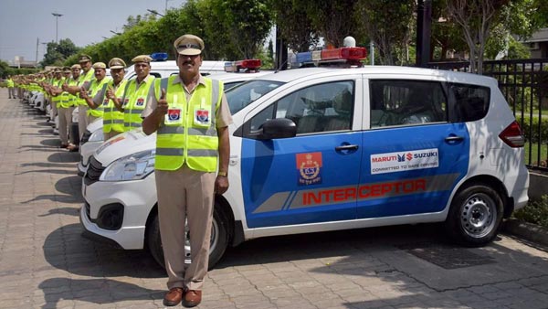 இளம் ஐஏஎஸ் அதிகாரி கைது... காரணம் என்னவென்று தெரிந்தால் கோவப்படுவீர்கள்...