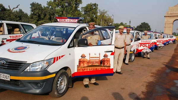 இளம் ஐஏஎஸ் அதிகாரி கைது... காரணம் என்னவென்று தெரிந்தால் கோவப்படுவீர்கள்...