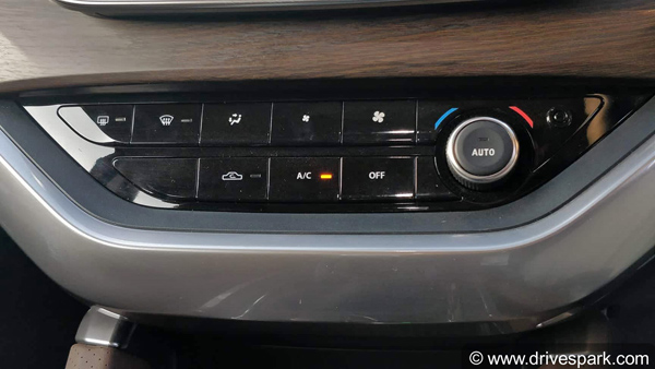 புதிய டாடா ஹாரியர் எஸ்யூவியின் டெஸ்ட் டிரைவ் ரிப்போர்ட்!