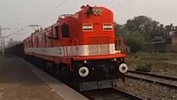 உலகிலேயே இந்த சாதனையை முதல் முறையாக நிகழ்த்தியிருப்பது இந்தியாதான்.. ரயில் கட்டணம் குறைய வாய்ப்பு