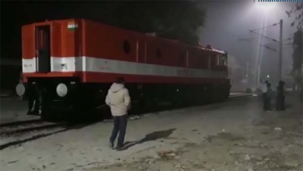 உலகிலேயே இந்த சாதனையை முதல் முறையாக நிகழ்த்தியிருப்பது இந்தியாதான்.. ரயில் கட்டணம் குறைய வாய்ப்பு