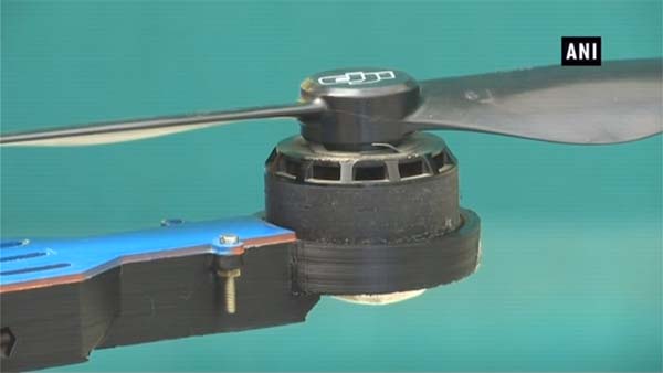  தீவிரவாதிகளிடம் இருந்து இந்திய ராணுவ வீரர்களை காக்கும் அதிநவீன கருவி.. 16 வயது சிறுவன் கண்டுபிடிப்பு