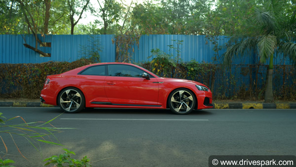 புதிய ஆடி ஆர்எஸ்-5 ஸ்போர்ட்பேக் காரின் டெஸ்ட் டிரைவ் ரிப்போர்ட்!