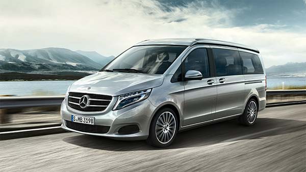 கடும் குளிரில் கடை முன்பாக வரிசையில் நின்ற பில் கேட்ஸ்... காரணம் தெரிந்தால் ஆச்சரியப்படுவீர்கள்...