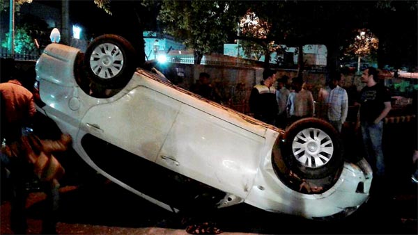 10 பேரின் உயிரை காவு வாங்கிய இந்த விபத்திற்கு காரணம் தெரிந்தால் இனி வாகனங்களில் பயணிக்க மாட்டீர்கள் 10 பேரின் உயிரை காவு வாங்கிய இந்த விபத்திற்கு காரணம் தெரிந்தால் இனி வாகனங்களில் பயணிக்க மாட்டீர்கள்