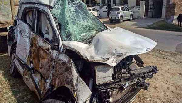 10 பேரின் உயிரை காவு வாங்கிய இந்த விபத்திற்கு காரணம் தெரிந்தால் இனி வாகனங்களில் பயணிக்க மாட்டீர்கள் 10 பேரின் உயிரை காவு வாங்கிய இந்த விபத்திற்கு காரணம் தெரிந்தால் இனி வாகனங்களில் பயணிக்க மாட்டீர்கள்