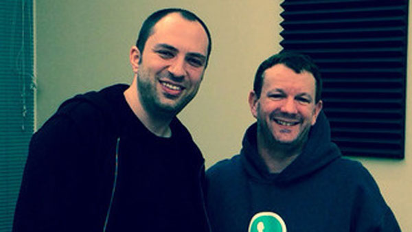 தனது 10 கார்களை திடீரென விற்பனை செய்யும் வாட்ஸ் அப் நிறுவனர்.. காரணம் தெரிந்தால் ஆச்சரியப்படுவீர்கள்