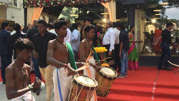 சென்னையில் 3 புதிய ஜாவா மோட்டார்சைக்கிள் ஷோரூம்கள் திறப்பு!