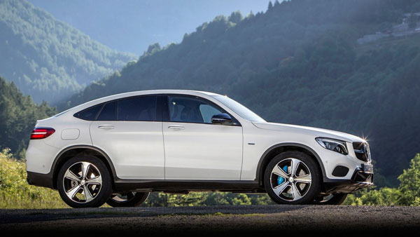 தெறிக்கவிடப் போகும் மெர்சிடிஸ் பென்ஸ்... அச்சத்தில் ஆடி, பிஎம்டபிள்யூ...