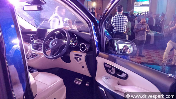 மெர்சிடிஸ் பென்ஸ் வி கிளாஸ் கார் இந்தியாவில் விற்பனைக்கு அறிமுகம்